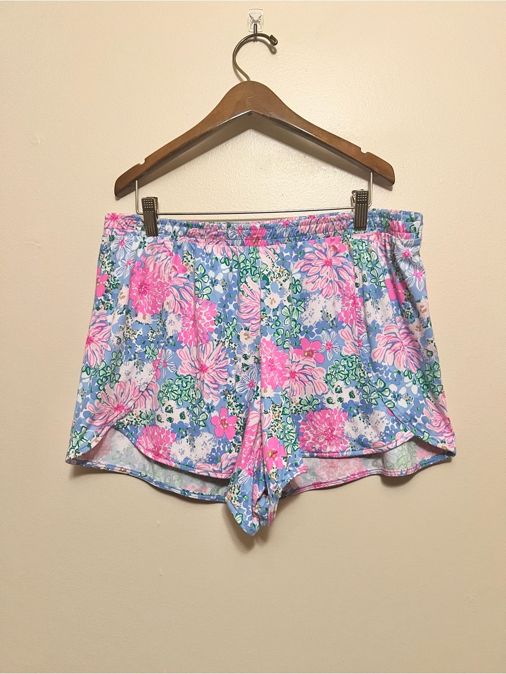 Lilly Pulitzer Floral Lounge Shorts in Pink & Blue